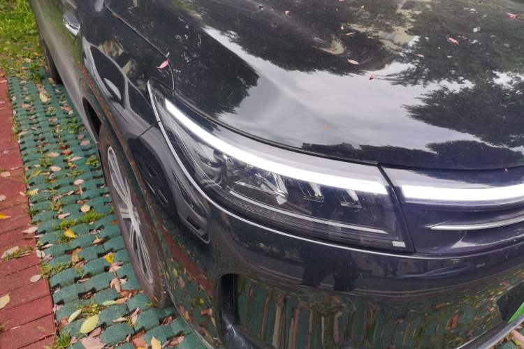 Used Hima AITO M7 2024 1.5T Intelligent Driving Rear-Drive Pro Version 5 Seats Right Front Headlight
