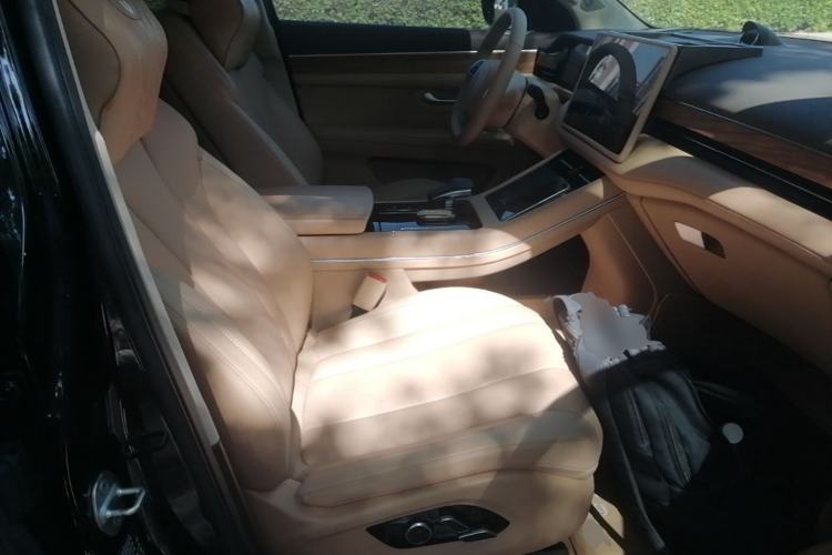 Used Hima AITO M7 2024 1.5T Intelligent Driving Rear-Drive Pro Version 5 Seats Right Front Seat