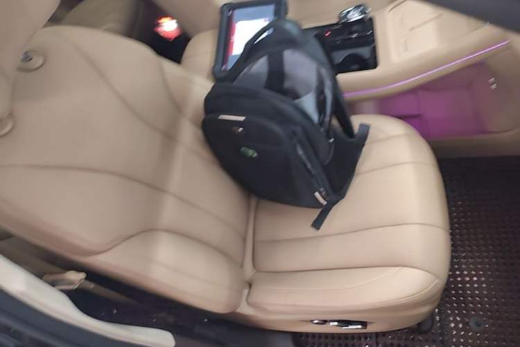 Used Hima AITO M7 2024 1.5T Intelligent Driving 4WD Pro Edition 5 Seats Right Front Seat