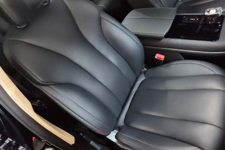 Used Hima AITO M7 2024 1.5T Intelligent Driving Rear-Drive Max Edition 5 Seats Right Front Seat