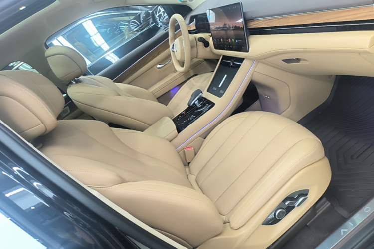 Used Hima AITO M7 2024 1.5T Intelligent Driving Rear-Drive Pro Version 5 Seats Right Front Seat