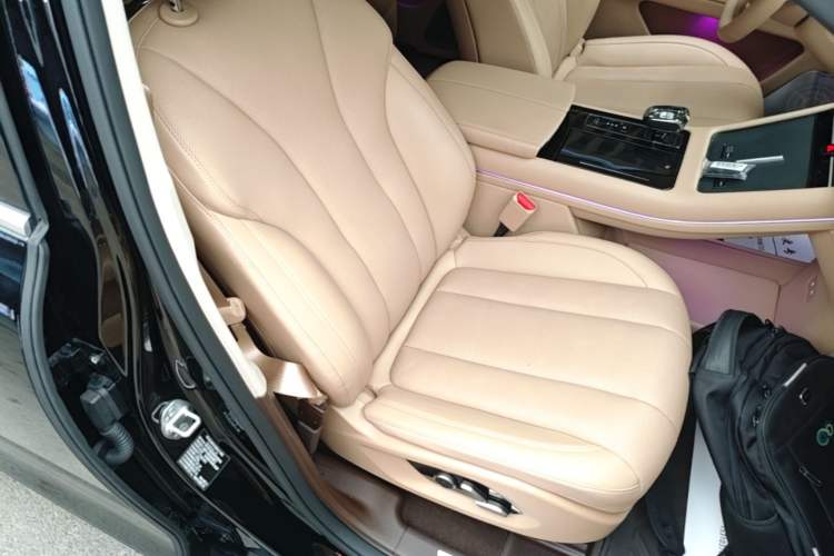 Used Hima AITO M7 2024 1.5T Intelligent Driving Rear-Drive Pro Version 5 Seats Right Front Seat