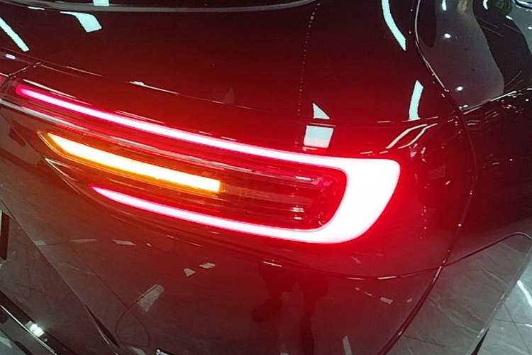Used Hima AITO M7 2024 1.5T Intelligent Driving Rear-Drive Max Edition 6 Seats Right Rear Taillight