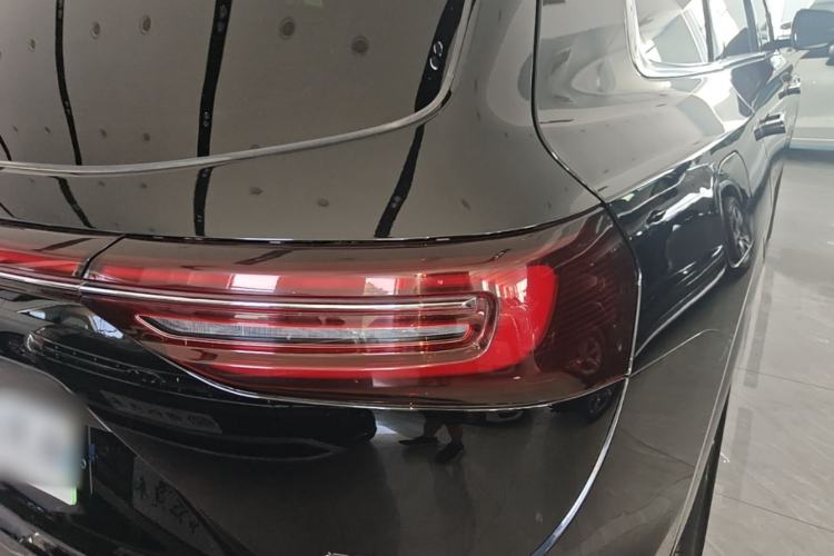 Used Hima AITO M7 2024 1.5T Intelligent Driving 4WD Max Edition 5 Seats Right Rear Taillight
