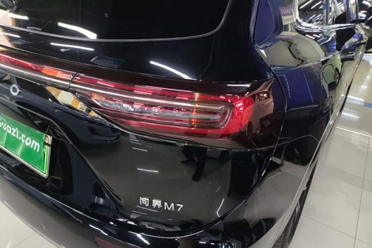 Used Hima AITO M7 2024 1.5T Intelligent Drive 4WD Ultra Version 5 Seats Right Rear Taillight
