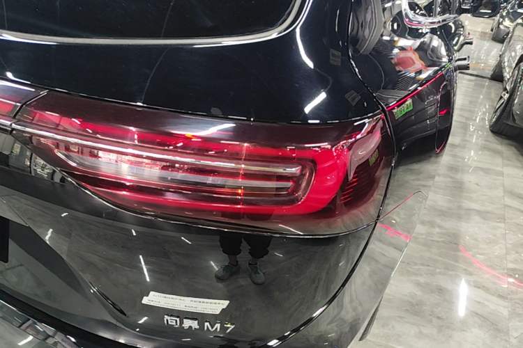 Used Hima AITO M7 2024 1.5T Intelligent Driving 4WD Pro Edition 5 Seats Right Rear Taillight
