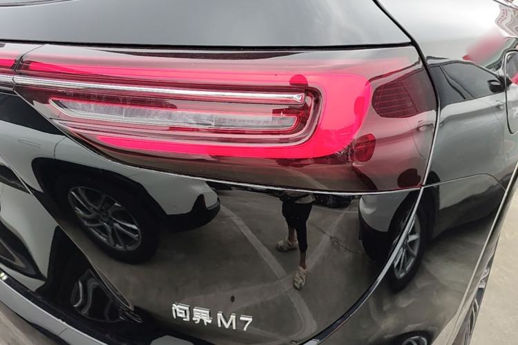 Used Hima AITO M7 2024 1.5T Intelligent Drive 4WD Ultra Version 5 Seats Right Rear Taillight