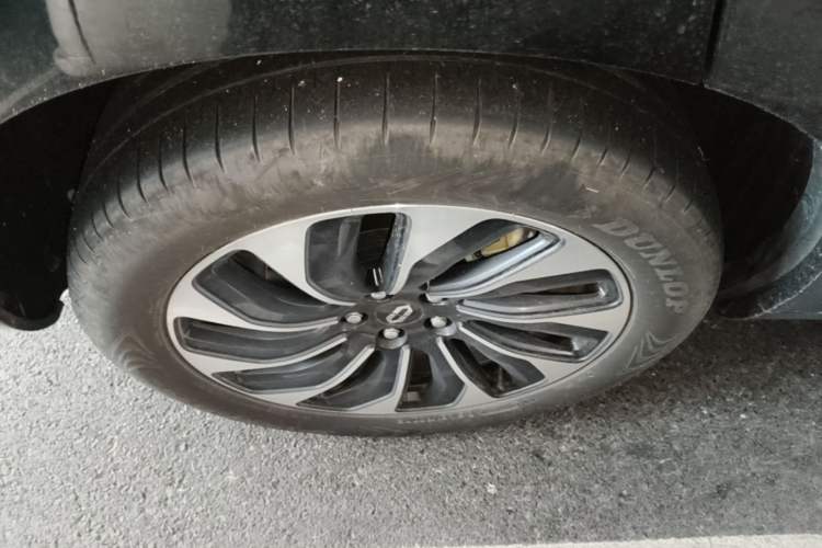Used Hima AITO M7 2024 1.5T Rear-Drive Plus Version 5 Seats Right Rear Wheel Hub