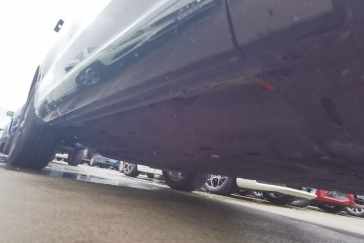 Used Hima AITO M7 2024 1.5T Four-Wheel Drive Plus Version 5 Seats Right Side Sill