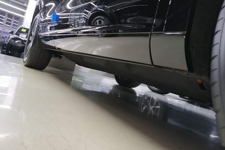 Used Hima AITO M7 2024 1.5T Intelligent Driving Rear-Drive Pro Version 5 Seats Right Side Sill