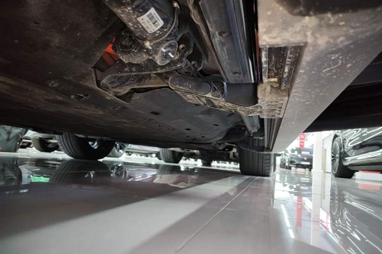 Used Hima AITO M7 2024 1.5T Intelligent Drive Rear-Drive Ultra Version 5 Seats Right Side Sill