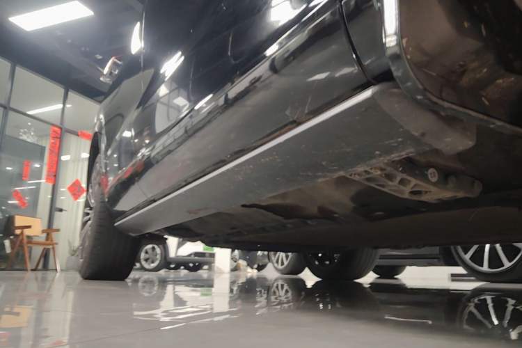 Used Hima AITO M7 2024 1.5T Intelligent Driving Rear-Drive Max Edition 5 Seats Right Side Sill