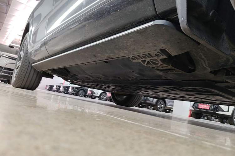 Used Hima AITO M7 2024 1.5T Intelligent Driving Rear-Drive Pro Version 5 Seats Right Side Sill