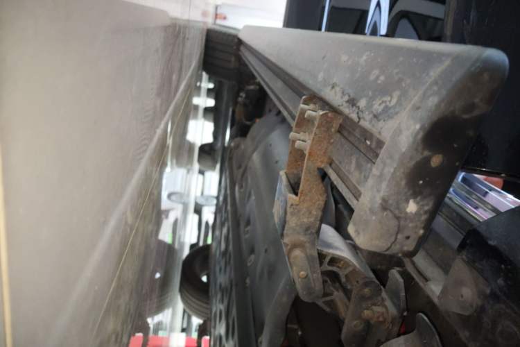 Used Hima AITO M7 2024 1.5T Intelligent Driving Rear-Drive Pro Version 6 Seats Right Side Sill