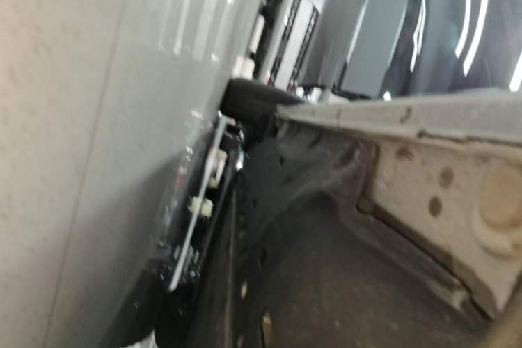 Used Hima AITO M7 2024 1.5T Intelligent Drive 4WD Ultra Version 5 Seats Right Side Sill