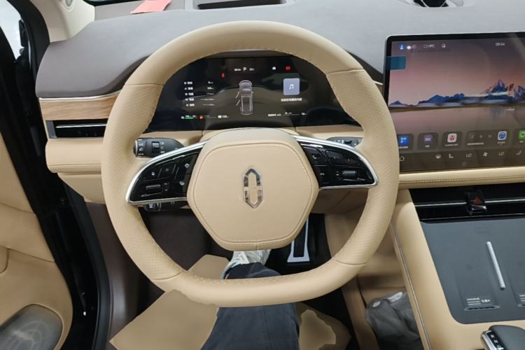Used Hima AITO M7 2024 1.5T Intelligent Driving Rear-Drive Pro Version 5 Seats Steering Wheel