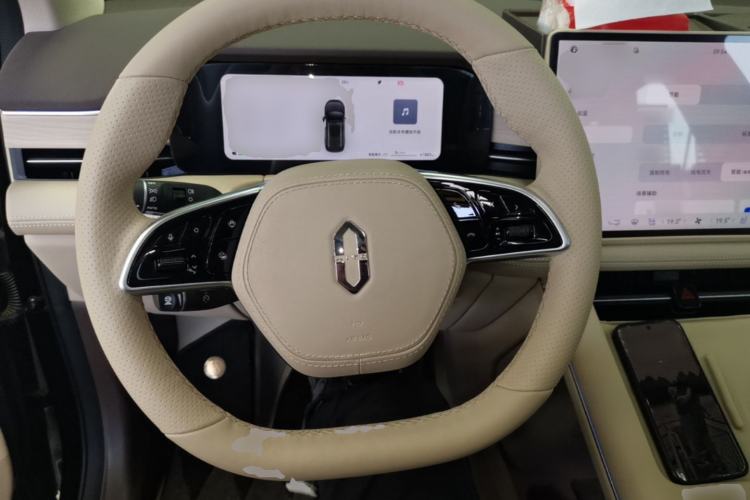 Used Hima AITO M7 2024 1.5T Intelligent Drive 4WD Ultra Version 5 Seats Steering Wheel