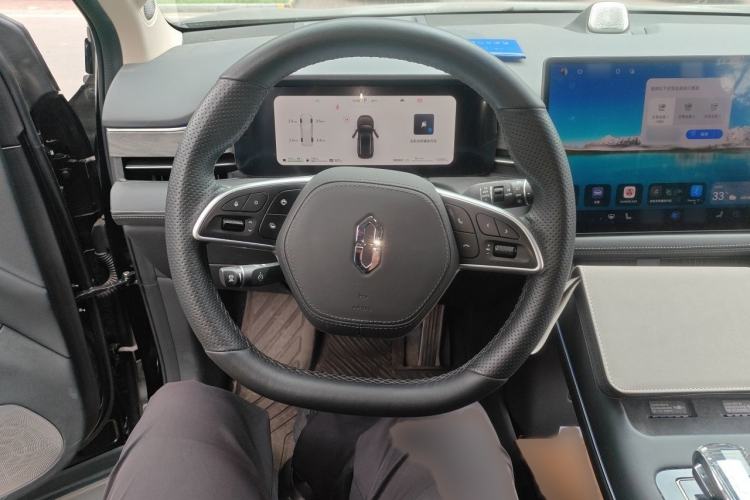 Used Hima AITO M7 2024 1.5T Intelligent Driving 4WD Max Edition 5 Seats Steering Wheel