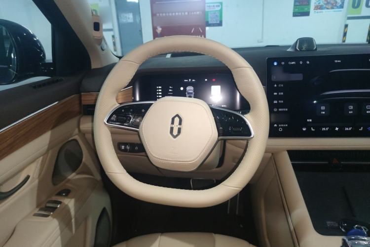 Used Hima AITO M7 2024 1.5T Intelligent Driving Rear-Drive Max Edition 5 Seats Steering Wheel