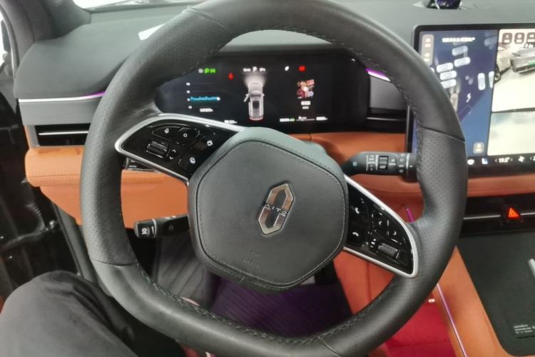 Used Hima AITO M7 2024 1.5T Intelligent Drive Rear-Drive Ultra Version 5 Seats Steering Wheel