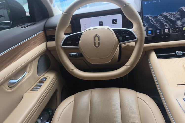 Used Hima AITO M7 2024 1.5T Intelligent Driving Rear-Drive Max Edition 5 Seats Steering Wheel