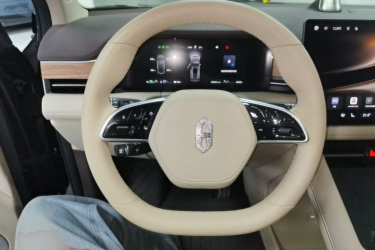 Used Hima AITO M7 2024 1.5T Intelligent Driving Rear-Drive Max Edition 5 Seats Steering Wheel