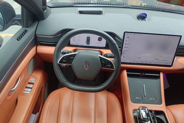Used Hima AITO M7 2024 1.5T Intelligent Drive Rear-Drive Ultra Version 5 Seats Steering Wheel