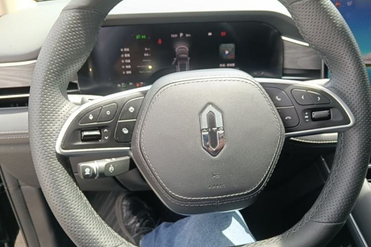Used Hima AITO M7 2024 1.5T Intelligent Driving Rear-Drive Max Edition 5 Seats Steering Wheel