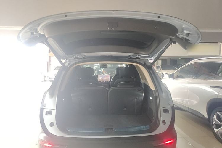 Used Hima AITO M7 2024 1.5T Rear-Drive Plus Version 6 Seats Trunk