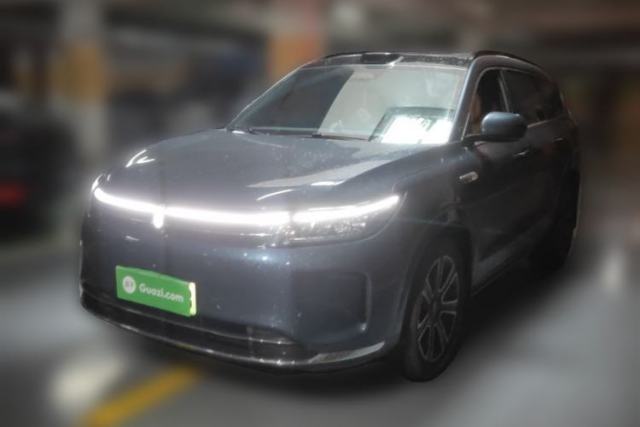 Hima AITO M7 2024 1.5T Intelligent Drive Rear-Drive Ultra Version 5 Seats с пробегом