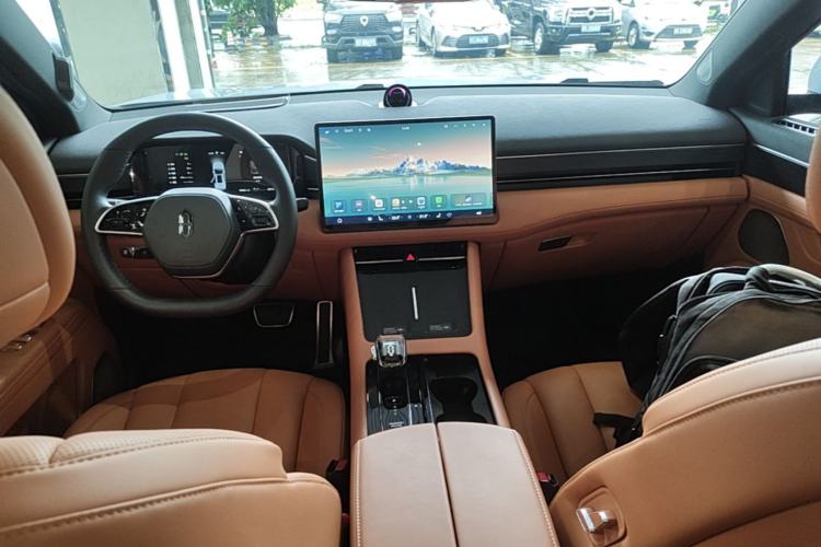 Used Hima AITO M7 2024 1.5T Intelligent Driving Rear-Drive Ultra Version 6 Seats Center Console