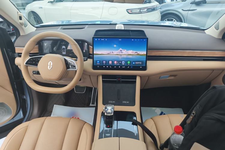 Used Hima AITO M7 2024 1.5T Intelligent Driving Rear-Drive Max Edition 5 Seats Center Console