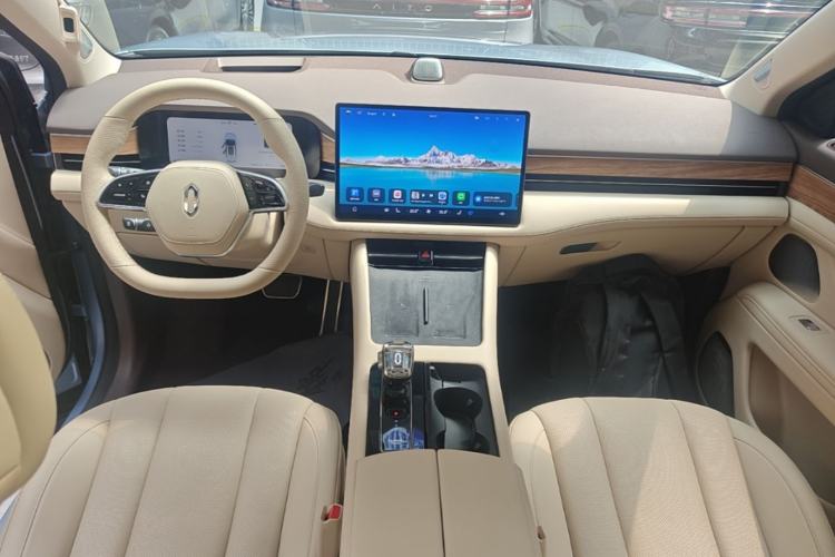Used Hima AITO M7 2024 1.5T Intelligent Driving 4WD Max Edition 5 Seats Center Console