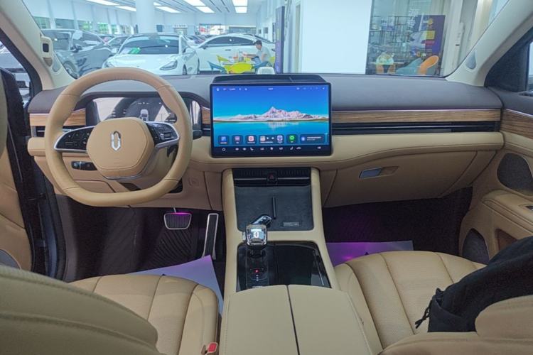 Used Hima AITO M7 2024 1.5T Intelligent Driving Rear-Drive Max Edition 5 Seats Center Console