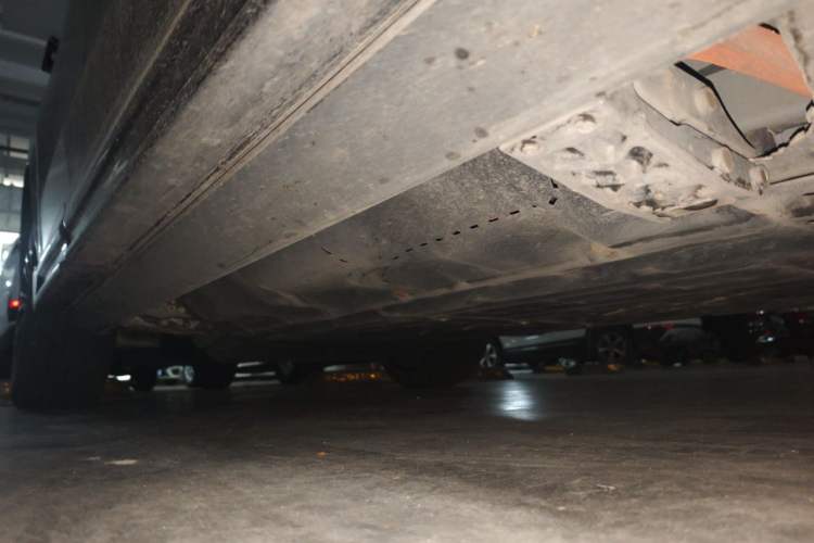 Used Hima AITO M7 2024 1.5T Intelligent Drive 4WD Ultra Version 5 Seats Chassis Front Right