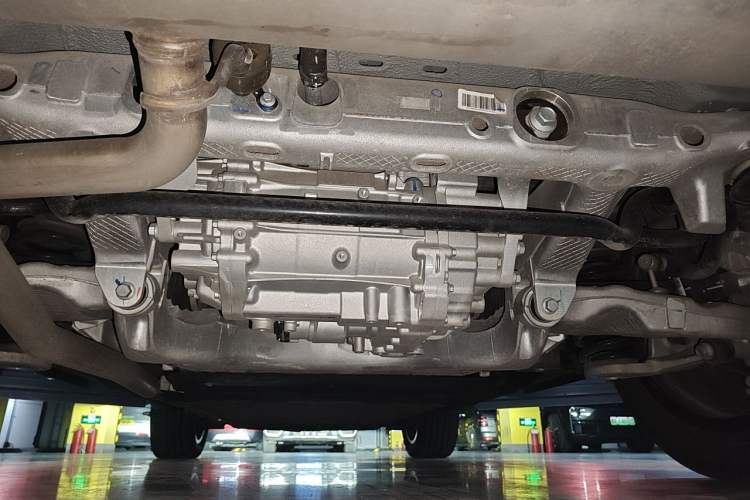 Used Hima AITO M7  Chassis Rear