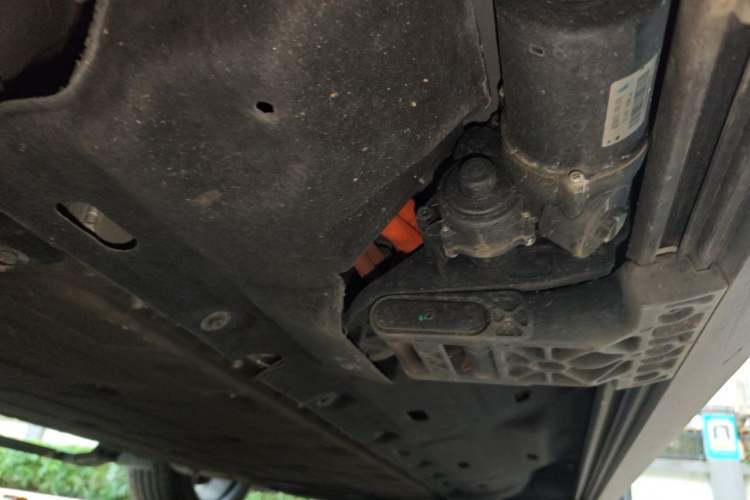 Used Hima AITO M7 2024 1.5T Intelligent Drive Rear-Drive Ultra Version 5 Seats Chassis Rear Right