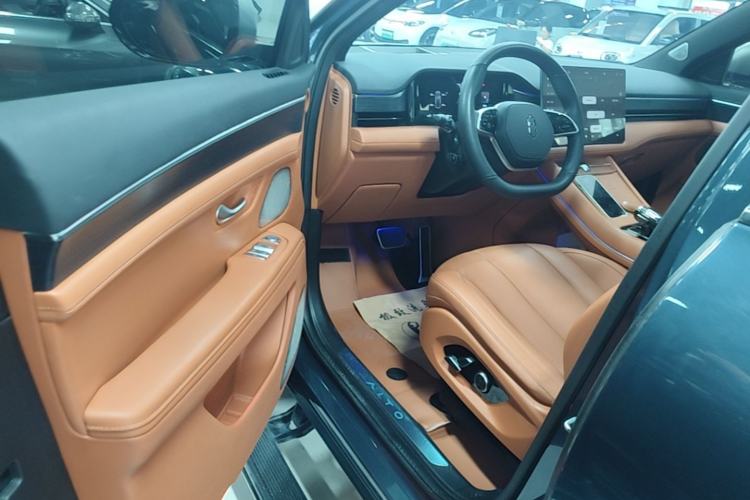 Used Hima AITO M7 2024 1.5T Intelligent Driving Rear-Drive Ultra Version 6 Seats Driver Seat