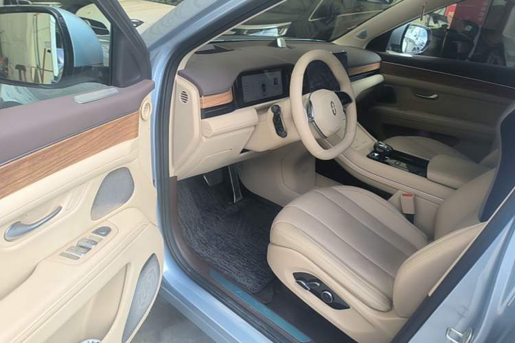 Used Hima AITO M7 2024 1.5T Intelligent Driving Rear-Drive Max Edition 5 Seats Driver Seat