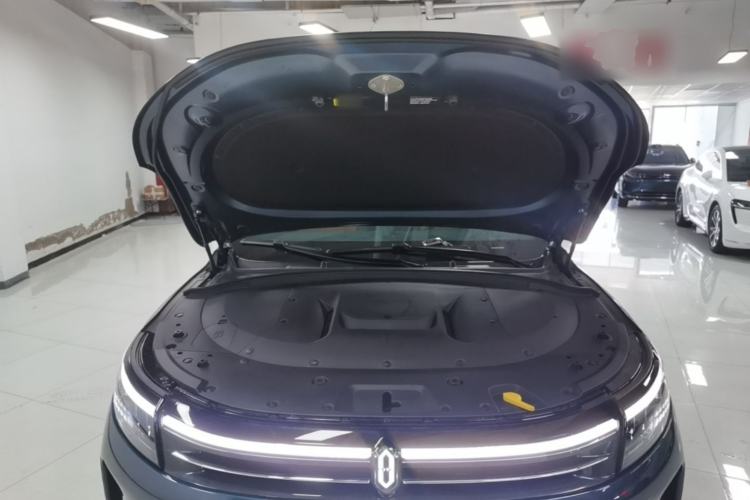 Used Hima AITO M7 2024 1.5T Intelligent Driving Rear-Drive Ultra Version 6 Seats Engine Bay