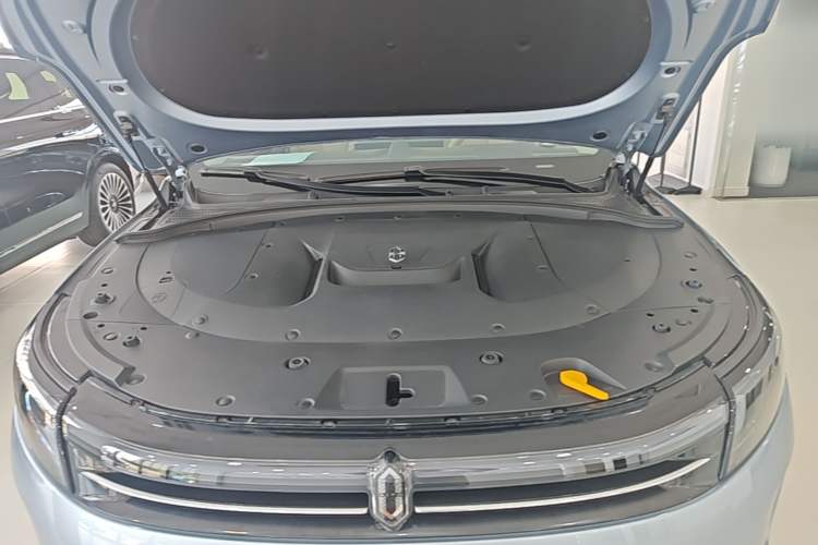Used Hima AITO M7 2024 1.5T Intelligent Driving Rear-Drive Max Edition 5 Seats Engine Bay