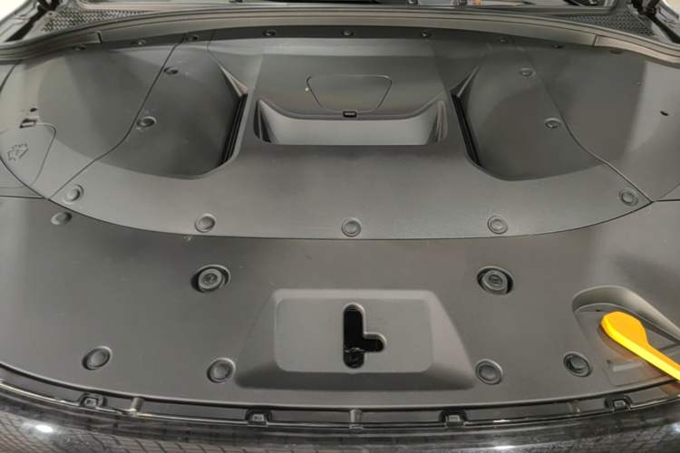 Used Hima AITO M7 2024 1.5T Intelligent Driving All-Wheel Drive Pro Version 5 Seats Ternary Lithium Battery Engine Bay