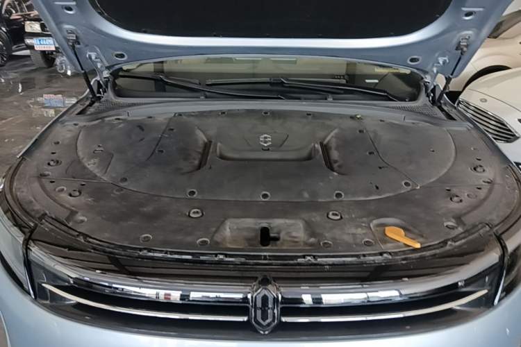 Used Hima AITO M7 2024 1.5T Rear-Drive Plus Version 6 Seats Engine Bay