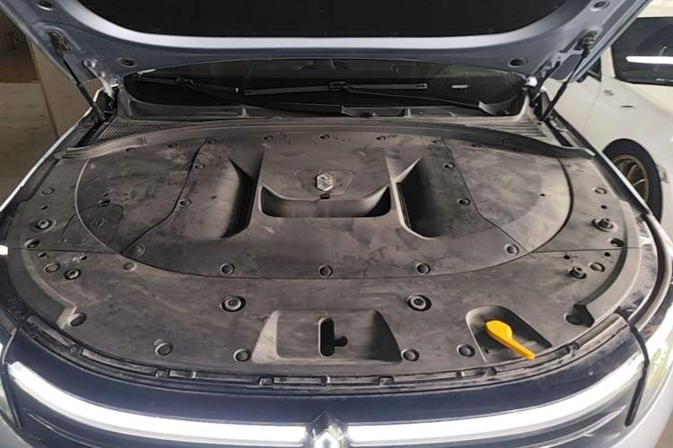 Used Hima AITO M7 2024 1.5T Rear-Drive Plus Version 5 Seats Engine Bay