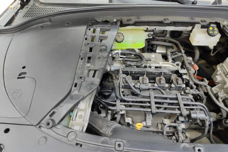 Used Hima AITO M7 2024 1.5T Intelligent Drive Rear-Drive Ultra Version 5 Seats Engine Bay Right