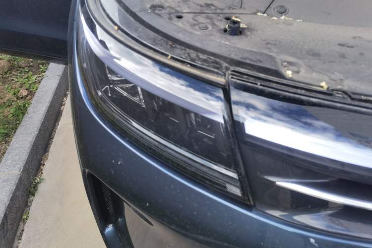 Used Hima AITO M7 2024 1.5T Intelligent Drive Rear-Drive Ultra Version 5 Seats Engine Bay Right