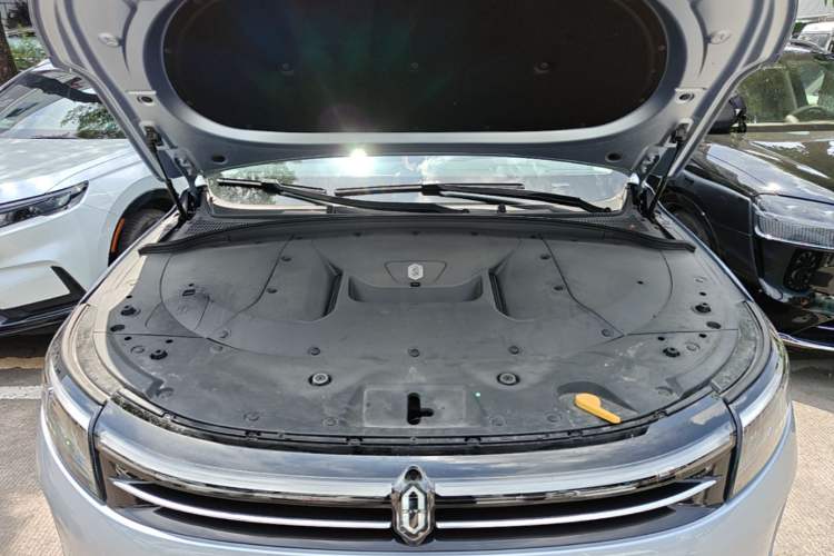 Used Hima AITO M7 2024 1.5T Rear-Drive Plus Version 5 Seats Engine Bay