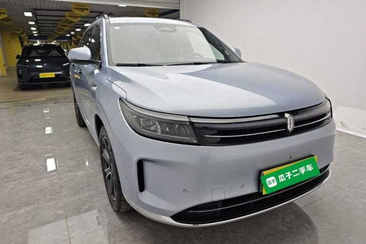 Used Hima AITO M7 2024 1.5T Intelligent Driving 4WD Pro Edition 5 Seats Exterior 1