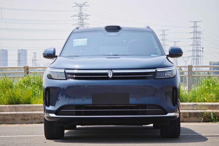 Used Hima AITO M7 2024 1.5T Intelligent Driving 4WD Ultra Version 6 Seats Exterior 2