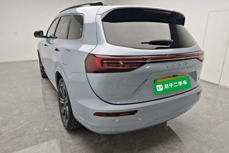 Used Hima AITO M7 2024 1.5T Intelligent Driving 4WD Pro Edition 5 Seats Exterior 2